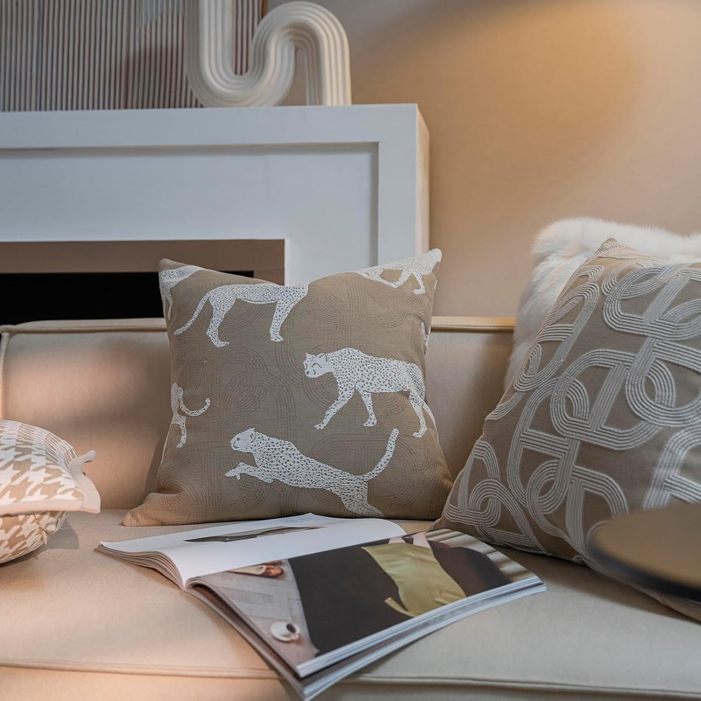 Cheetah Jacquard Throw Pillow